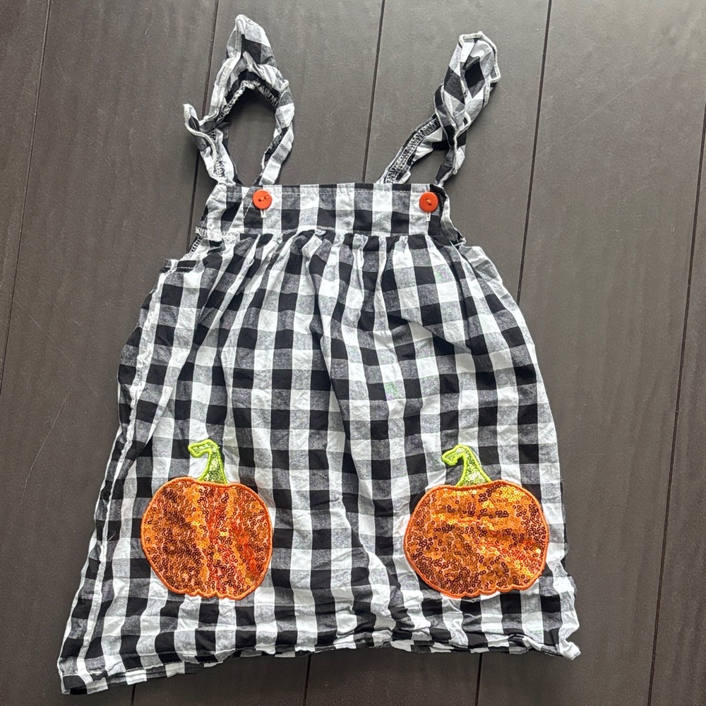 Charming Checkered Kids Dress with Pumpkin Accents